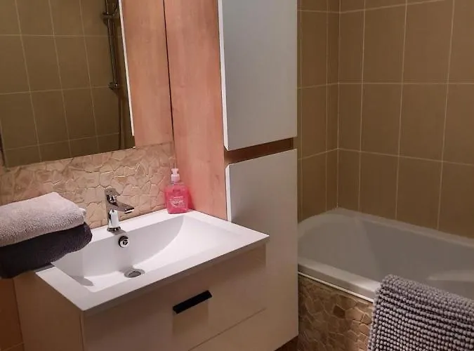 Le Pelican 3 Chambres, A 5 Minutes Du Mont St Michel